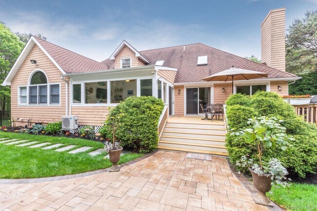 Building Photo - 126 Malloy Dr