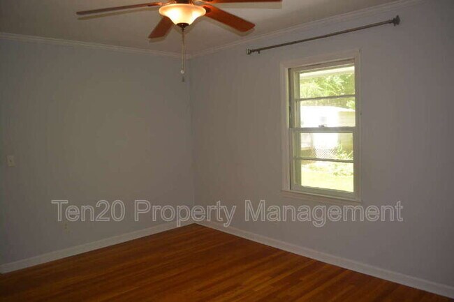 Building Photo - 1815 Marilon Dr