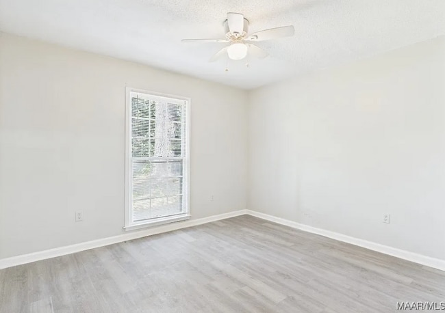 Building Photo - 3218 Riderwood Dr