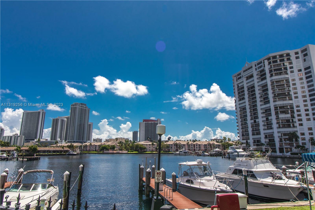 Building Photo - 600 Three Islands Boulevard