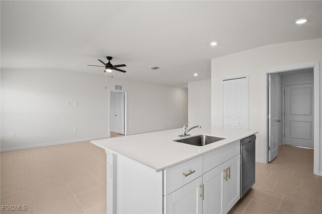 Building Photo - 17633 Paradiso Wy