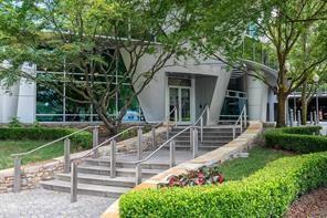 Building Photo - 3338 Peachtree Rd NE