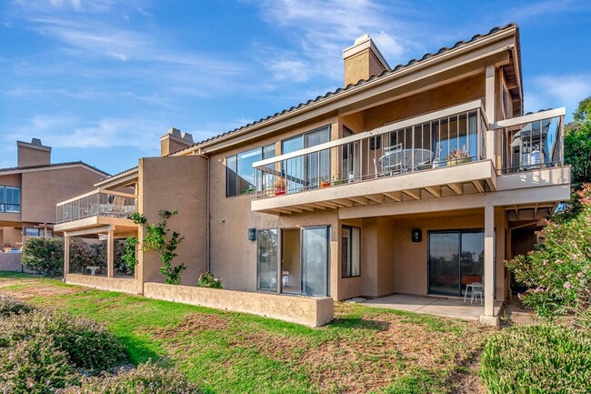 Building Photo - 2559 Caminito Muirfield