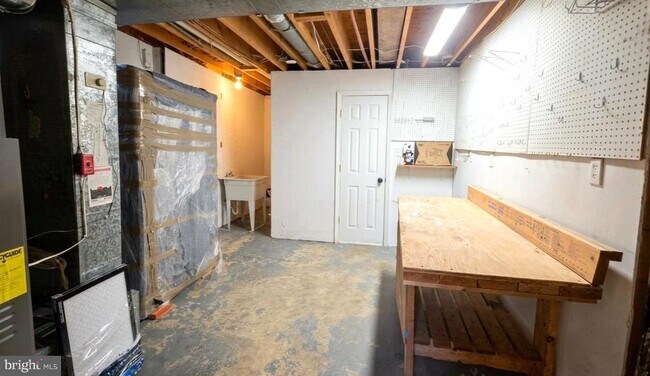 Building Photo - 12936 Broadview Run Dr