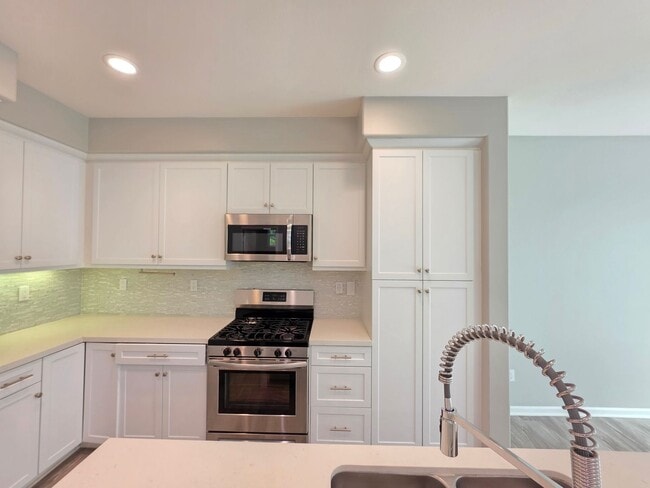 Building Photo - 14910 Castille Way