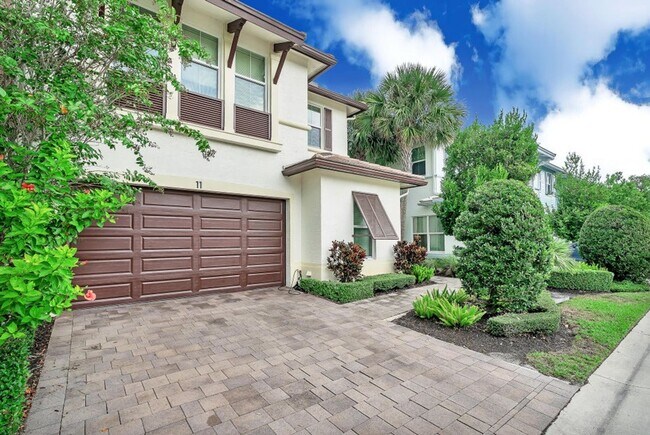 Building Photo - 23008 Clear Echo Dr