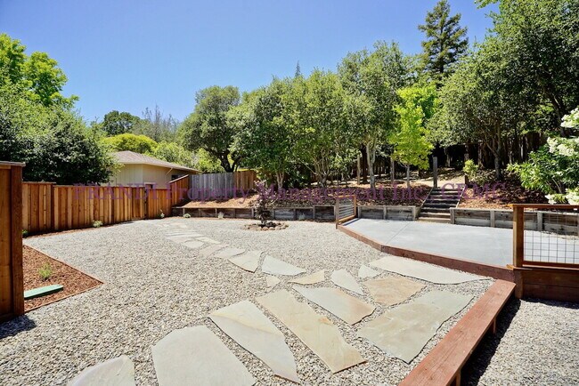 Building Photo - Completely Renovated Large Novato Home in ...