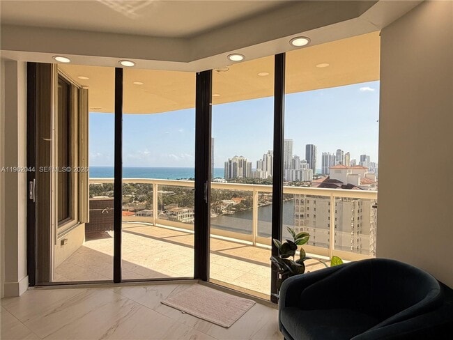 Building Photo - 20191 E Country Club Dr