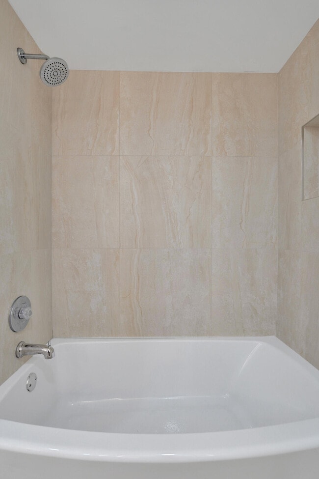 Building Photo - 1040 Homewood Blvd