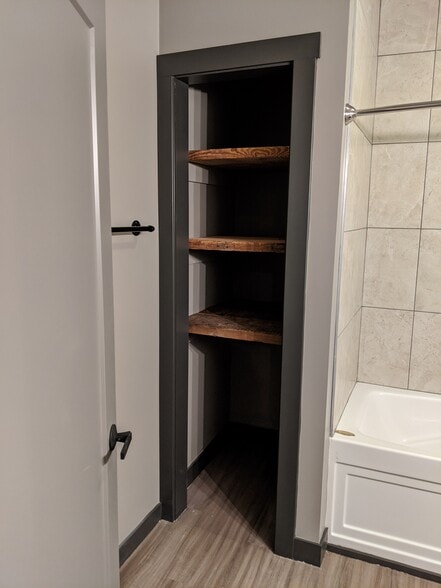 Main Bathroom - 196 W Main St