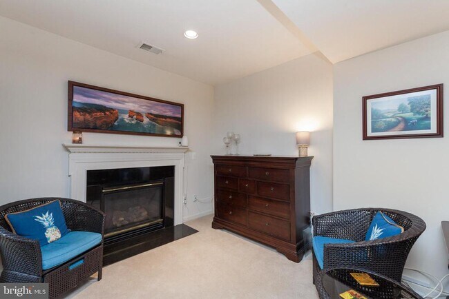Building Photo - 8366 Derwent Valley Ct