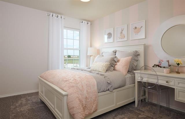 Building Photo - 366 Lake Erie Dr