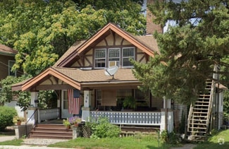 Building Photo - 604 E Emerson St