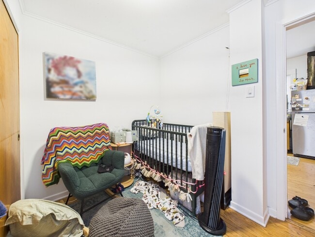 Building Photo - 4318 N Albany Ave