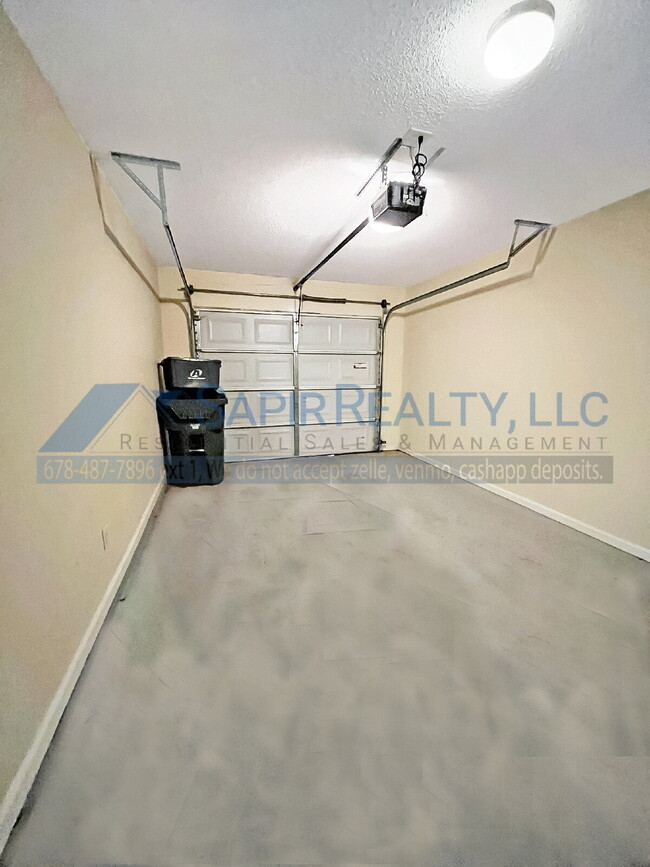 Building Photo - 3174 Glenloch Pl