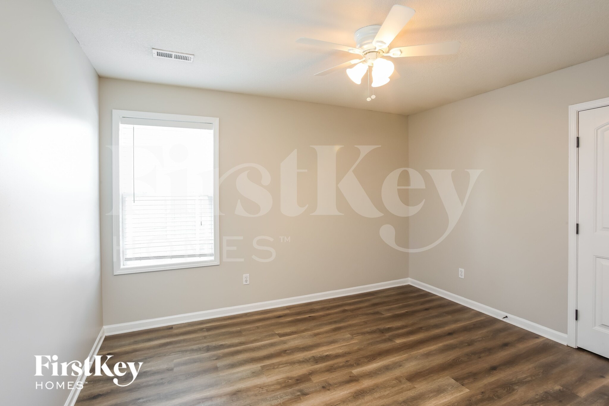 Building Photo - 4520 N 108th St