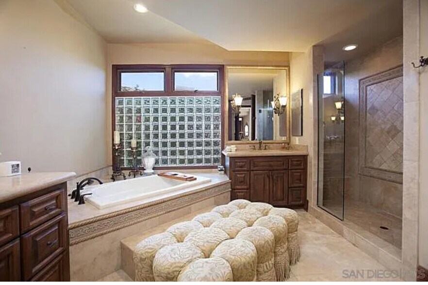 Building Photo - 5818 Saratoga Corte