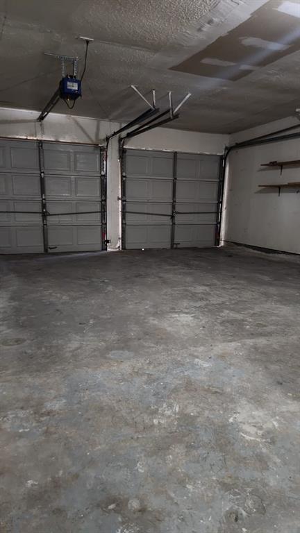 Building Photo - 22306 Woodrose Dr
