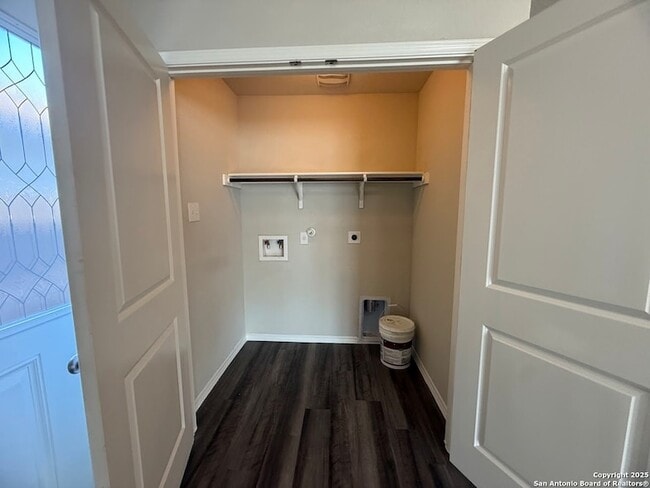 Building Photo - 7734 Nopalitos Cv