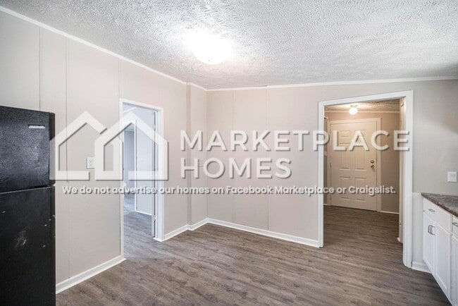 Building Photo - 55 Misty Ln