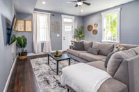 Building Photo - 422 Thornton St