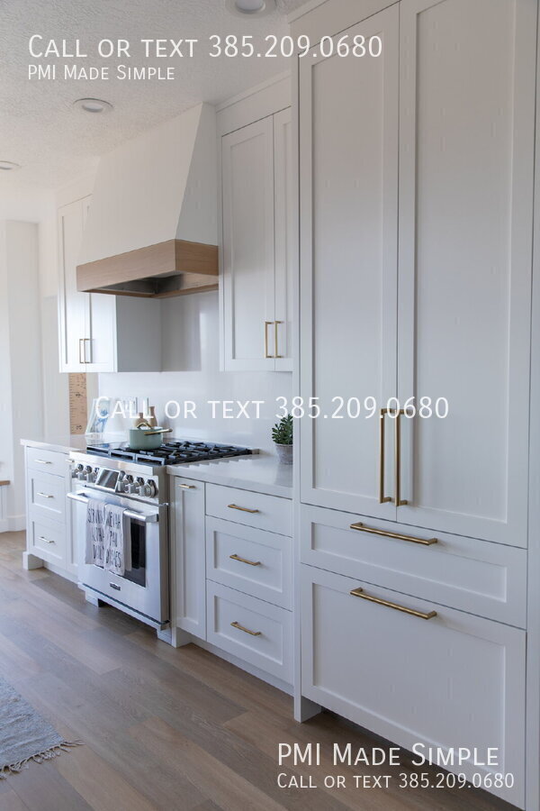 Building Photo - 1777 Crimson Oak Dr
