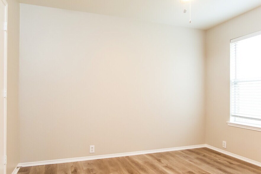 Building Photo - 4521 Napa Valley Dr