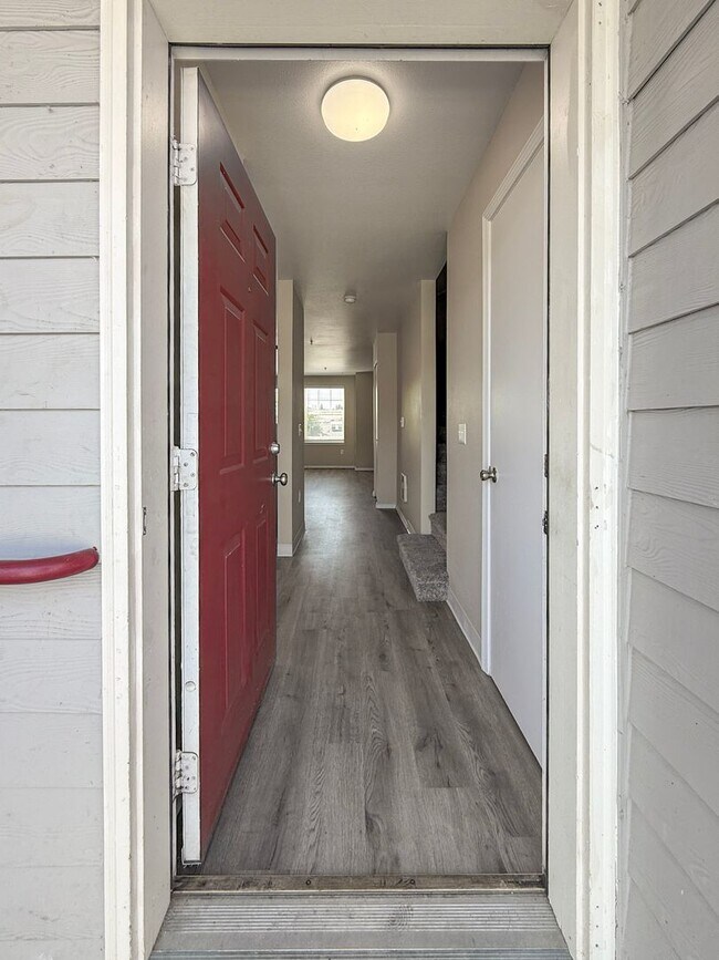 Interior Photo - Gresham Central