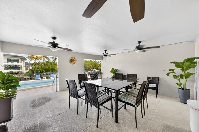 Building Photo - 6815 Edgewater Dr