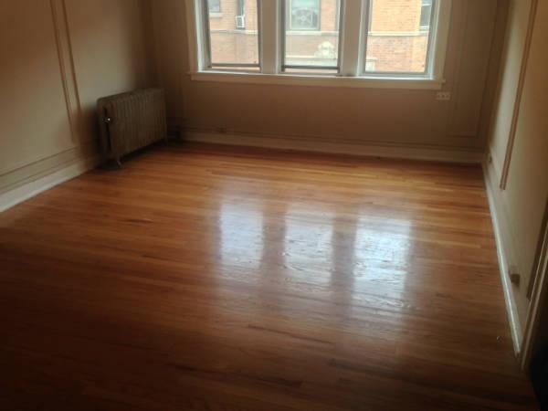 Building Photo - 1 bedroom in CHICAGO IL 60626