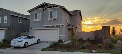 Building Photo - BRAND NEW (Solar) 4/2.5 Roseville!  Please...