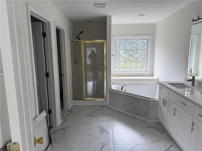 Building Photo - 3120 Caney Creek Ln