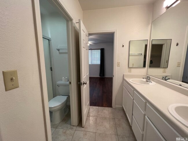 Building Photo - 1715 Polo Park Dr