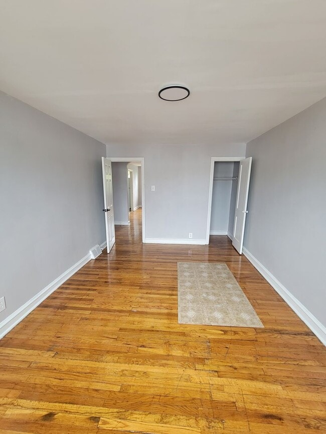 Building Photo - 3315 Indian Queen Ln