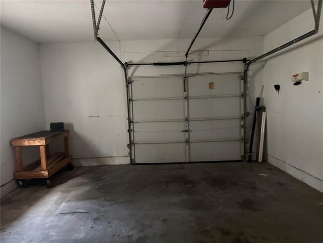 Building Photo - 1796 Bloxam Ave