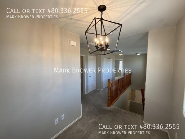Building Photo - 2751 E Bart St