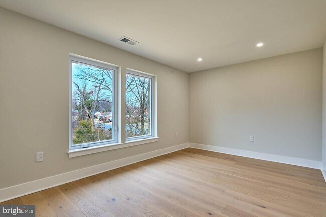 Building Photo - 9300 Riggs Rd
