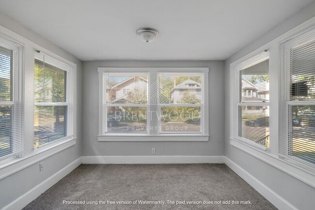 Building Photo - 3039 N Delaware St