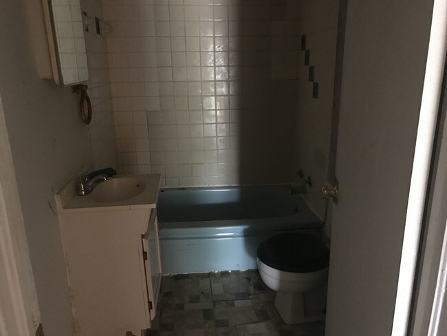 Building Photo - Birmingham / West End   35211