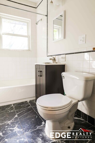 Building Photo - 67 North St