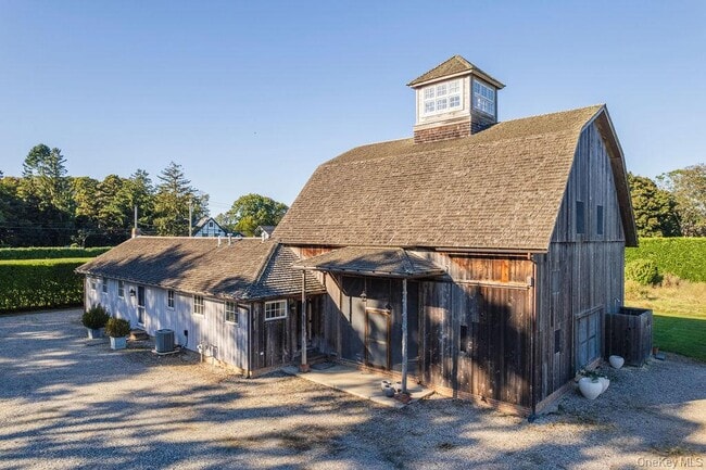 Building Photo - 29500 Main Rd