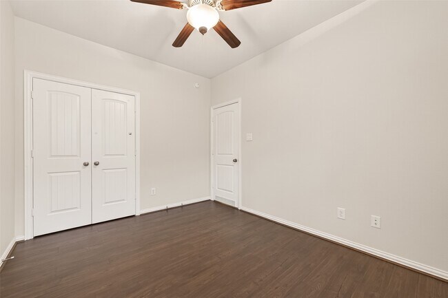 Building Photo - 9423 W Nightingale Hill Ln