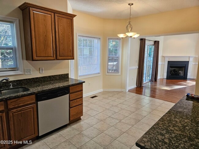Building Photo - 313 Osprey Point Dr