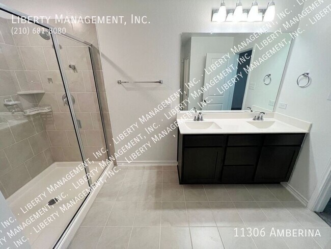 Building Photo - 11306 Amberina-