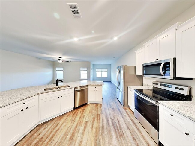 Building Photo - 6144 Nathaniel Ln