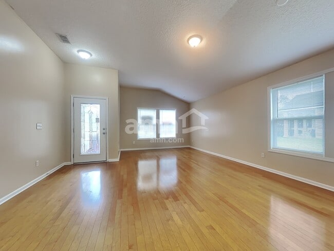 Building Photo - 13839 Victoria Lakes Dr