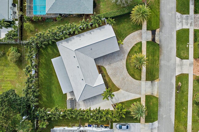 Building Photo - 130 Gulfstream Rd