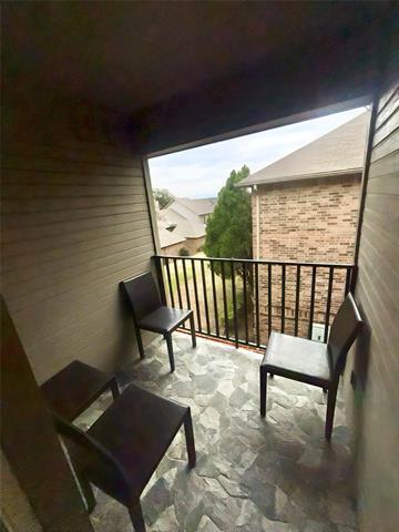 Building Photo - 3500 E Park Blvd