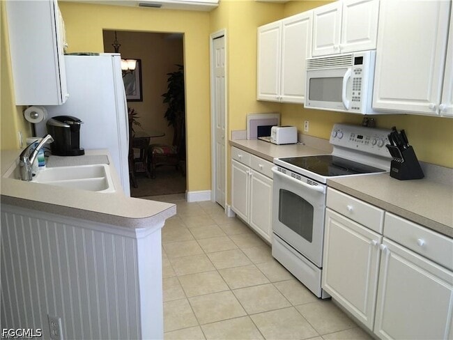 Building Photo - 2616 Somerville Loop