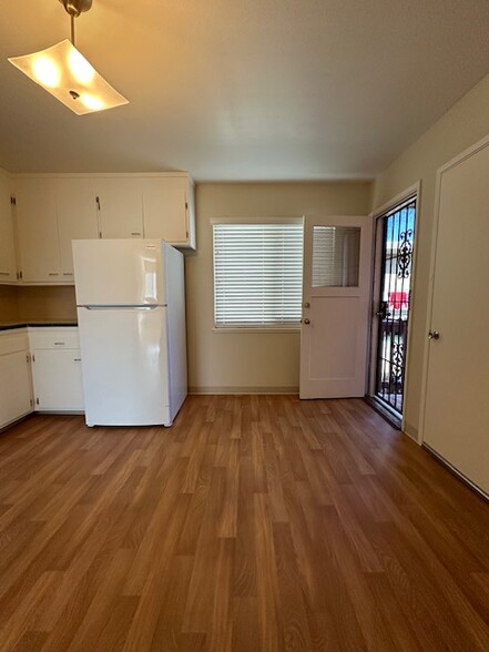 Kitchen / Back Door - 2936 Brookdale Ave